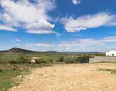 Eladó telek/földterület Üröm 135 000 000 Ft