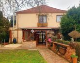 Eladó családi ház Pécs 184 000 000 Ft