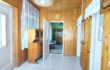 Eladó családi ház