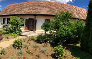 Eladó családi ház