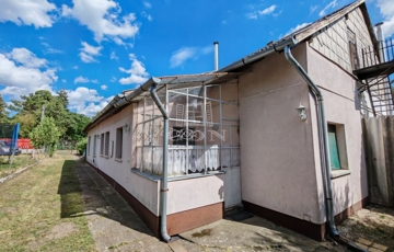 Eladó családi ház