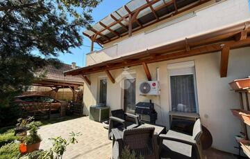 Eladó családi ház