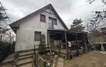 Eladó családi ház