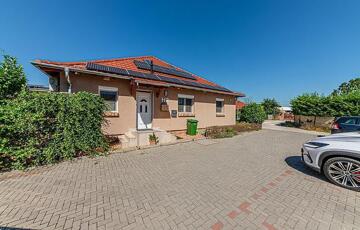 Eladó családi ház