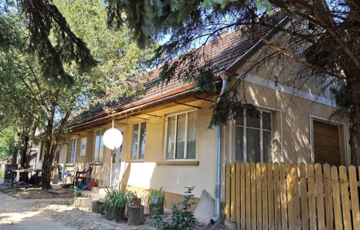 Eladó családi ház