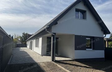 Eladó családi ház