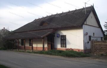 Eladó családi ház