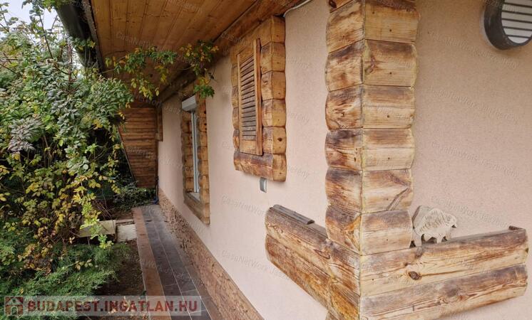 Markazon, a tóparton,  65 nm-es, 2 szobás, hétvégi házas nyaraló eladó                                 