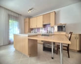 Eladó lakás Budapest III. ker 107 900 000 Ft