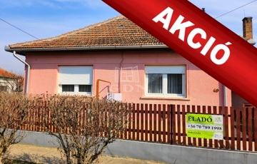 Eladó családi ház