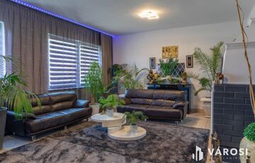 Eladó családi ház