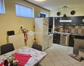 Eladó családi ház Pécs 64 990 000 Ft