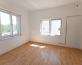 Eladó családi ház Újszász 16 900 000 Ft