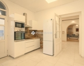 Eladó lakás Pécs 120 000 000 Ft