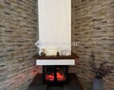 Eladó családi ház Komló 109 000 000 Ft