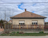 Eladó családi ház Dabas 49 900 000 Ft