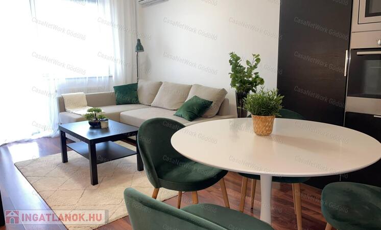 Tüneményes, teljesen felszerelt kis lakás