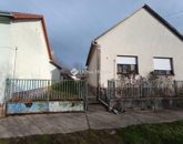 Eladó családi ház Szabadszentkirály 36 000 000 Ft