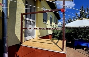 Eladó családi ház