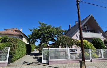 Eladó családi ház
