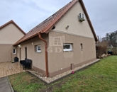 Eladó családi ház Balatonkenese 132 000 000 Ft