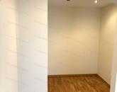 Szolnokon, belvárosi felújított, 1.emeleti, 31nm-es lakás kiadó!