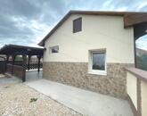 Teljeskörűen felújított, hangulatos családi otthon