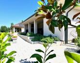 Eladó családi ház Környe 220 000 000 Ft