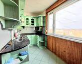 Nagykőrösön eladó harmadik emeleti panellakás garázzsal!