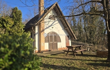 Eladó családi ház