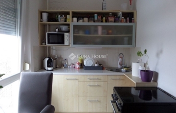 Eladó lakás
