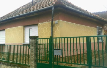 Eladó családi ház