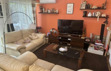 Eladó családi ház