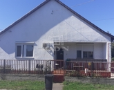 Eladó családi ház Ebes 73 900 000 Ft