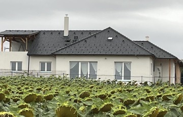 Eladó családi ház