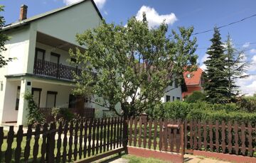 Eladó családi ház