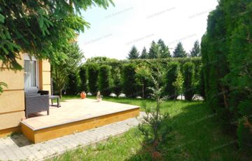 Eladó családi ház