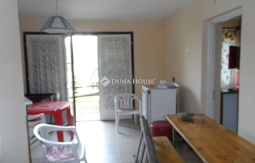 Eladó üdülő/nyaraló