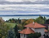 Panorámás, part közeli - Eladó LAKÁS BALATONFÜREDEN