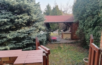 Eladó családi ház