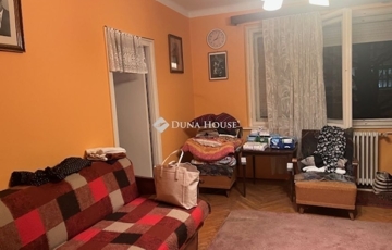 Eladó lakás