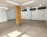 Eladó iroda/üzlethelyiség Győr 189 000 000 Ft