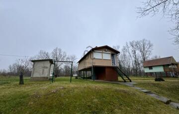 Eladó üdülő/nyaraló