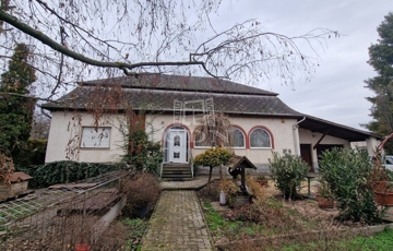 Eladó családi ház