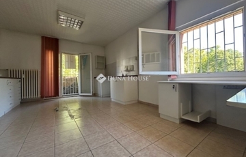 Eladó iroda/üzlethelyiség