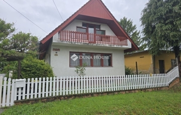Eladó családi ház