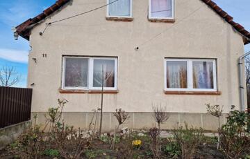 Eladó családi ház