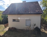 Eladó családi ház Pécs 52 000 000 Ft