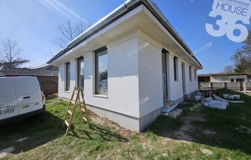 Eladó családi ház