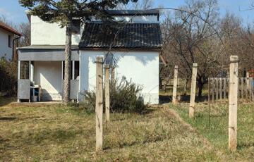 Eladó üdülő/nyaraló